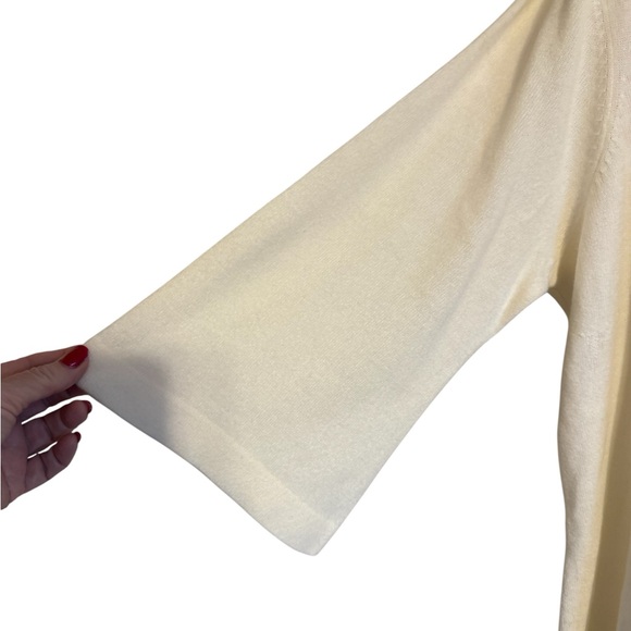 NWT  3/4 Flared Sleeve  SPRING  Cream Crew Neck Sweater    PLUS: 18/20     #T - Picture 3 of 7